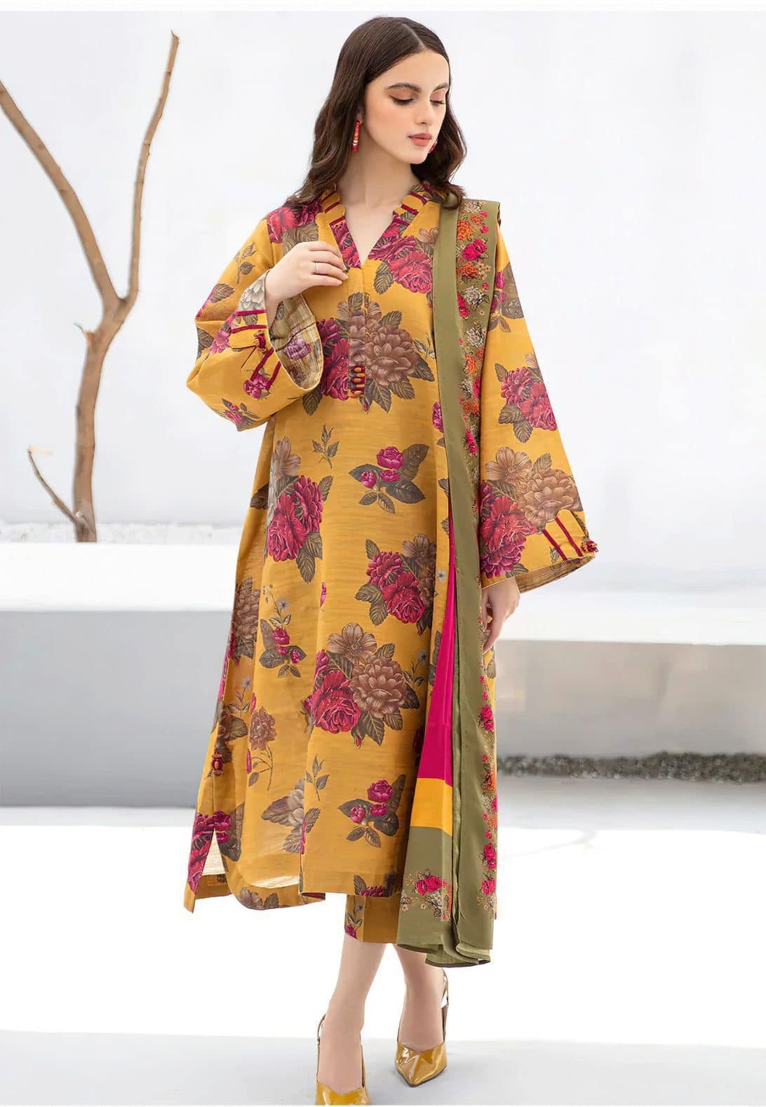 Mustard Red Rose β Khaddar 3-Piece Suit